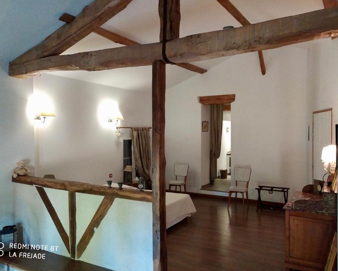 Bed and Breakfast La Fréjade Lisle-sur-Tarn Exterior foto